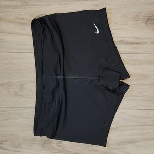 NIKE dri-fit women's spandex shorts size medium